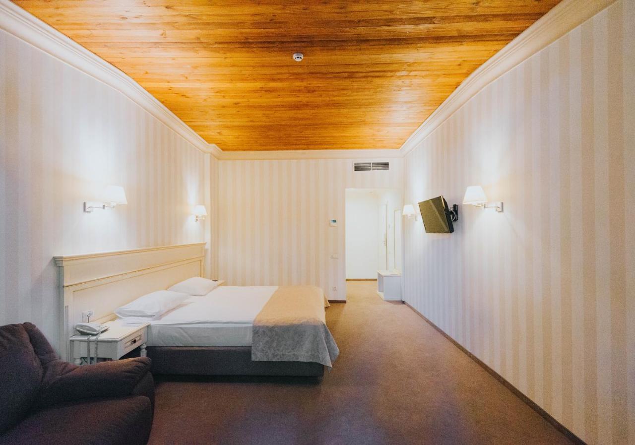 Premier Geneva Hotel オデッサ エクステリア 写真
