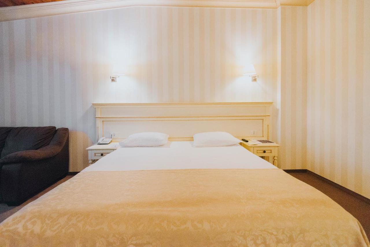 Premier Geneva Hotel オデッサ エクステリア 写真
