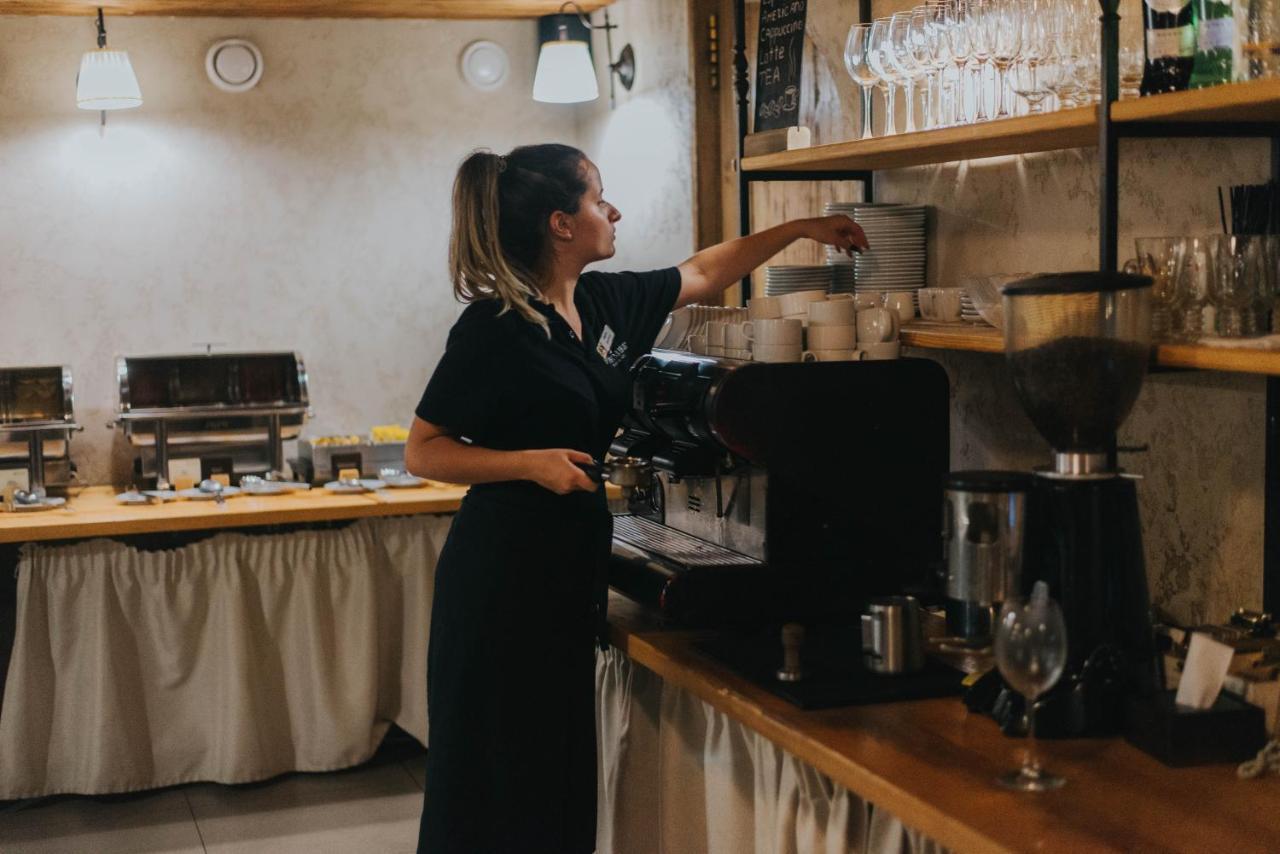 Premier Geneva Hotel オデッサ エクステリア 写真