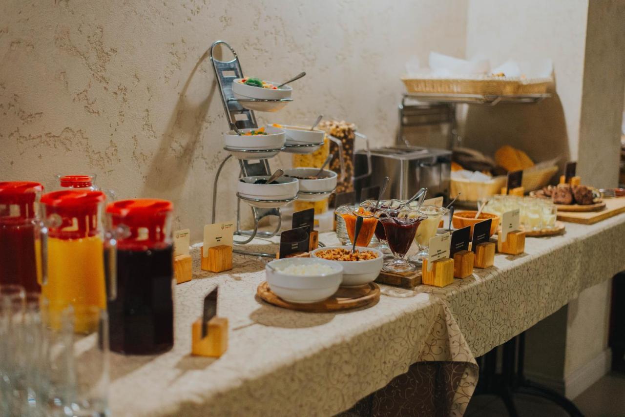 Premier Geneva Hotel オデッサ エクステリア 写真